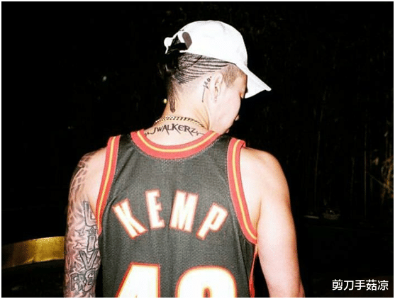 朴宰范|曾是韩国偶像组合的成员，被很多人喜欢，如今要加盟中国新说唱？