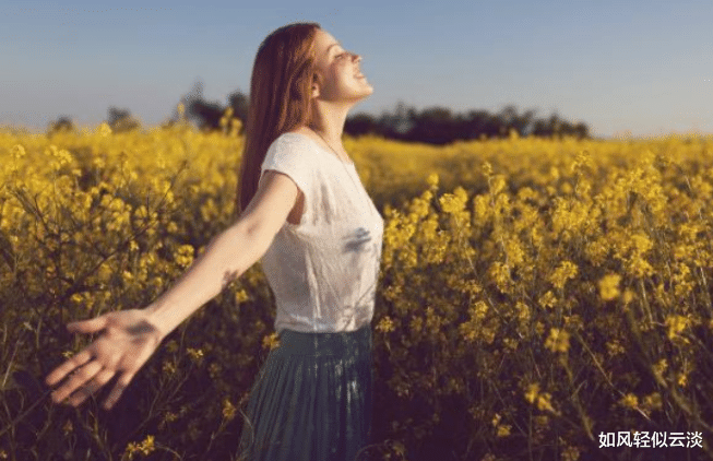 |职场中，真正厉害的人，不合群，也不被边缘化