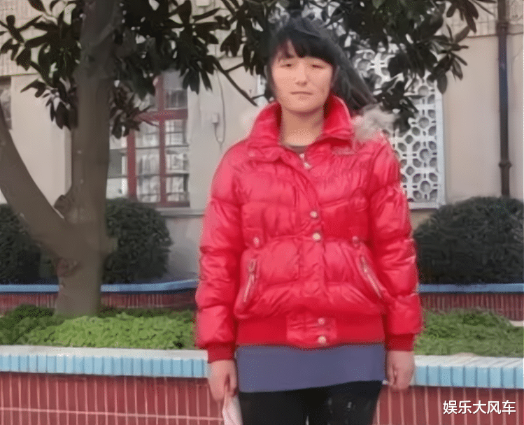 陈亚男|陈亚男首次回应整容风波，晒旧照证清白，网友：方脸阿姨名不虚传