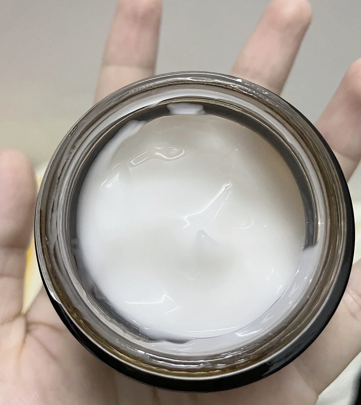 蒂尔施 乳液和面霜有必要一起用吗？这么多年都用错了，别再传统护肤了！