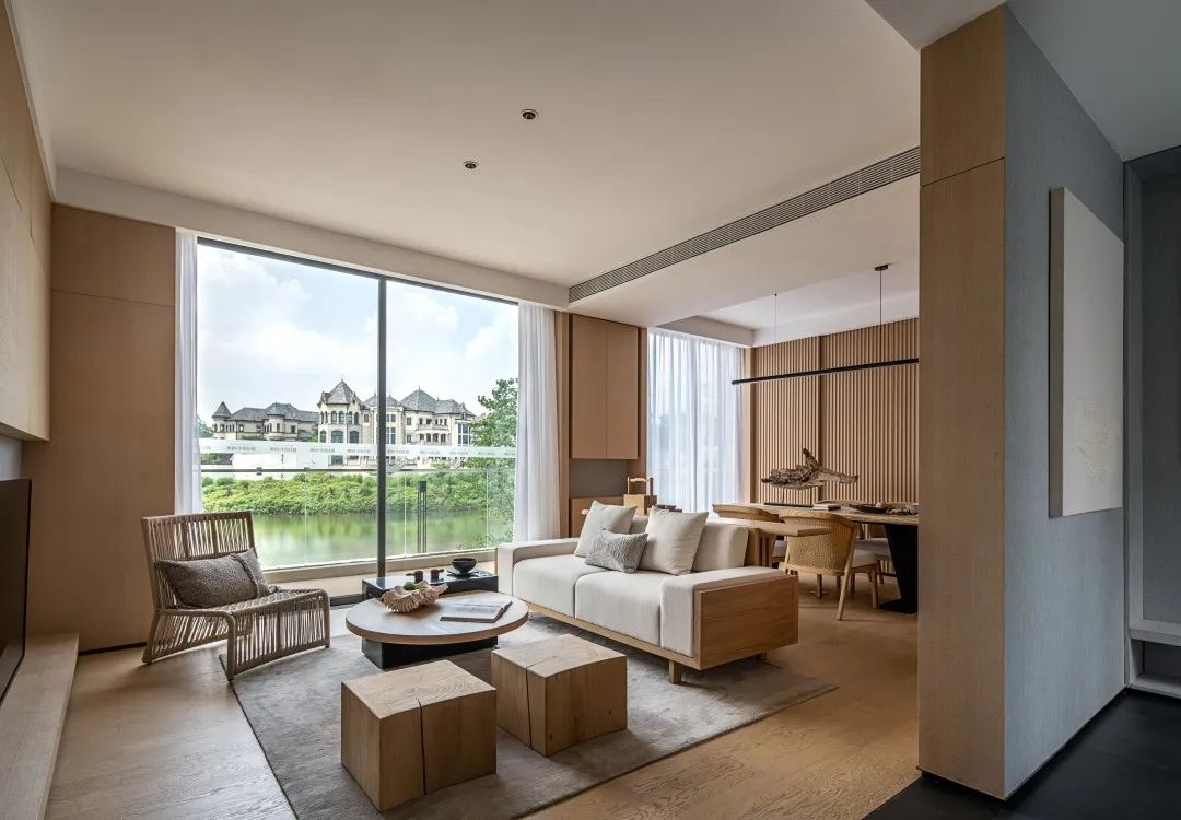 别墅装饰|风雅原木风,温润如玉 · 落落大方!