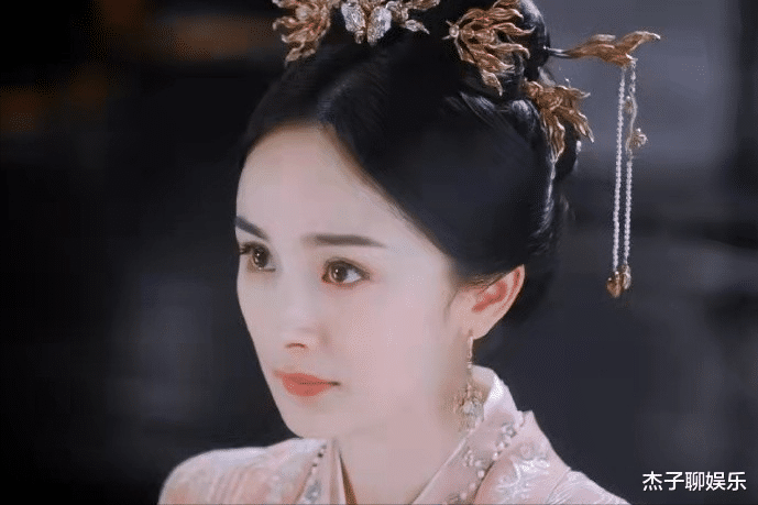 杨幂|杨幂新戏《娇藏》遭粉丝抵制，35岁的她何时才肯走出舒适圈？