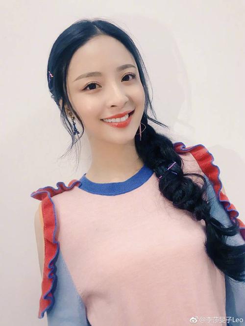 李嘉欣|今日看点：李莎旻子 赵丽颖 迪丽热巴 周迅 陈哲远 张若昀