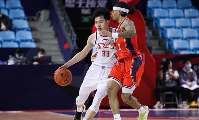 吳前|浙江拒絕20分逆轉擒廣州3連勝 吳前17分程帥澎37秒傷退