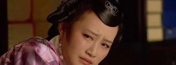 汪小敏|《甄嬛传》中，浣碧选择自杀，究竟是不是在殉情呢？