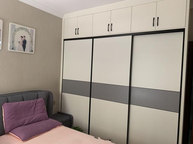 新房入住不到一周，晒到群里就被朋友吐槽电视墙丑，这是真的吗？