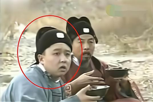 小龙人|《小龙人》播出28年后，4岁主演现状遗憾，龙套却成了德云社大咖