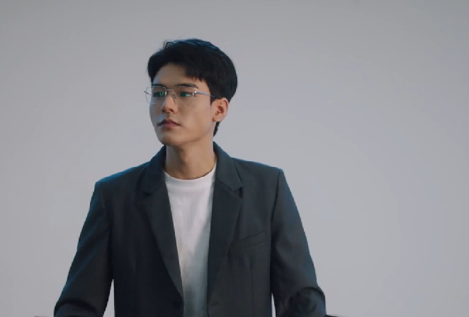 蜘蛛侠|播3集收视轻松破1，口碑炸裂好评如潮，龚俊又选对了剧本抽中王炸