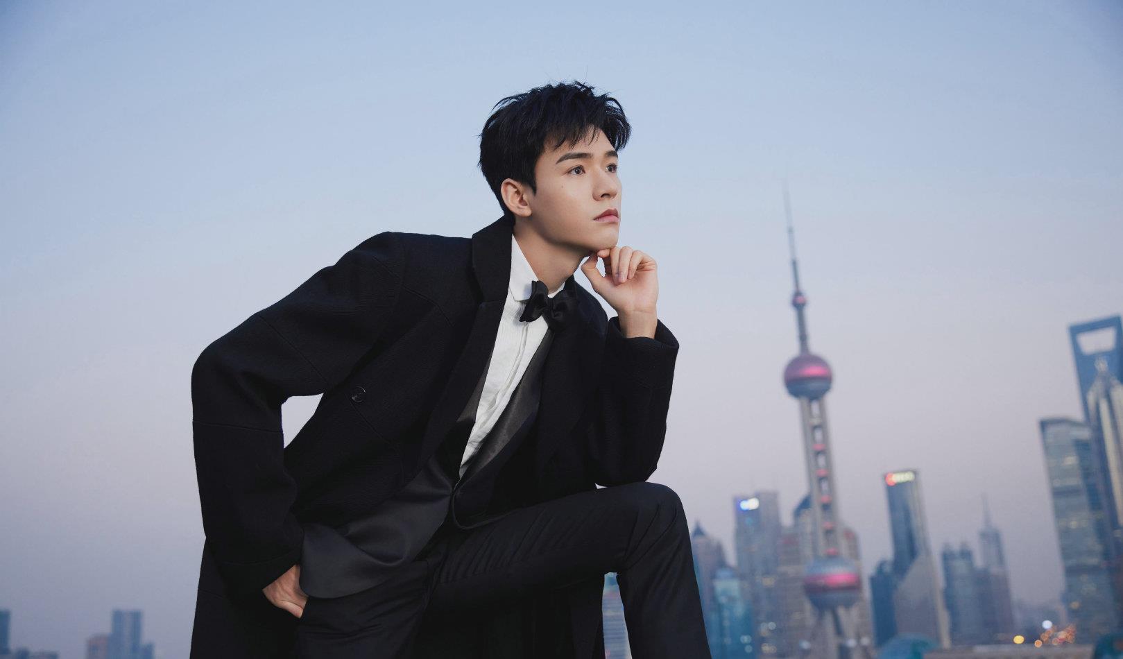 李晟|浴室泡泡吻好绝！龚俊跟乔欣的CP感从何而来？