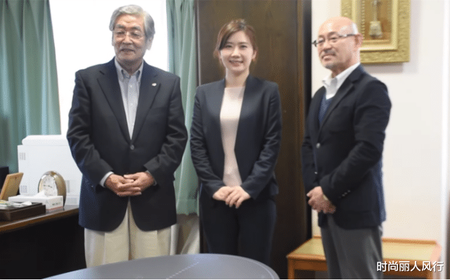 时尚丽人风行 离婚太正确了！福原爱近照曝光美到不敢认，穿西装暴瘦变女强人