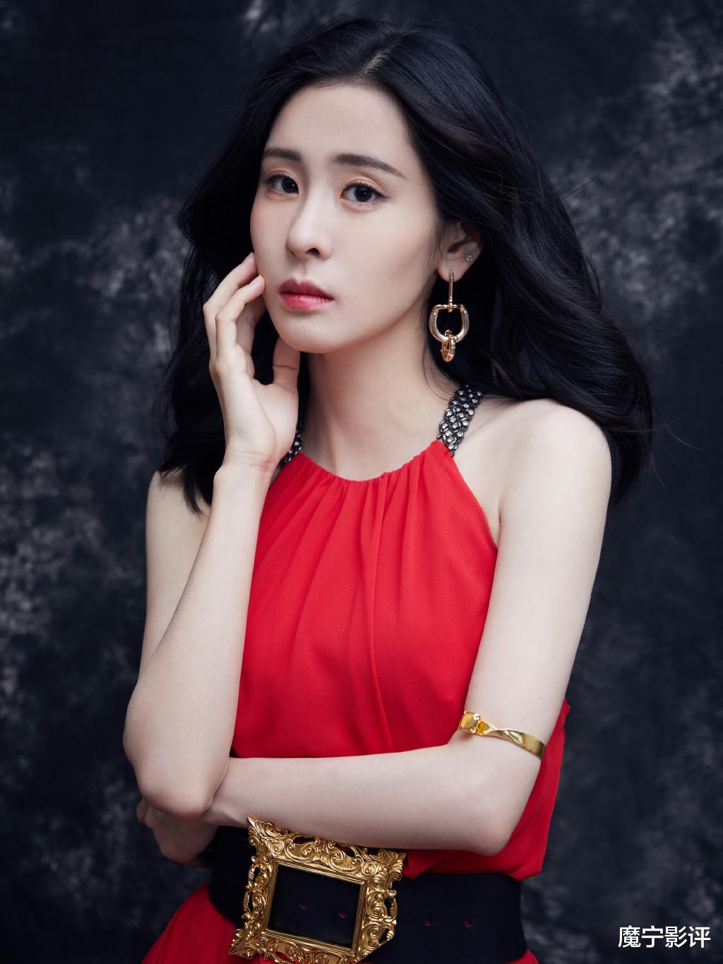 张碧晨|华晨宇张碧晨这波操作,不失时机恰到好处,偶像剧都不敢这么写