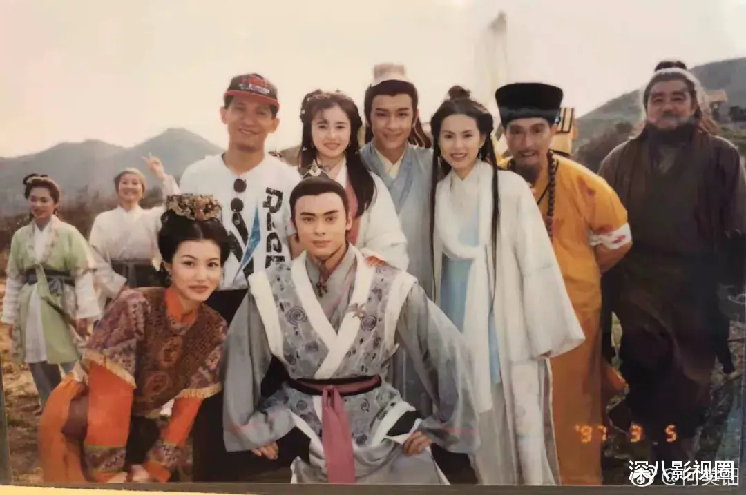 何美钿|熊孩子脸演啥大美人？教科书级古装甜妹还得看她