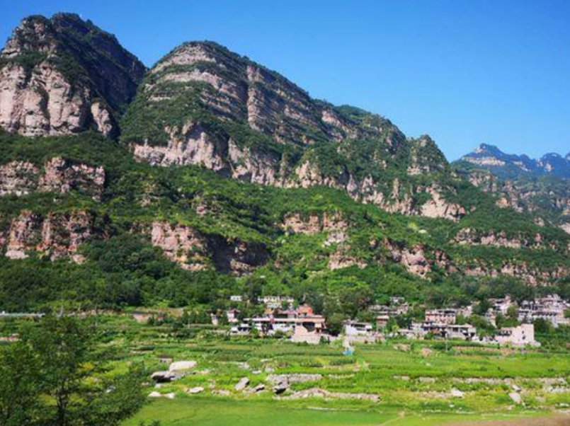 河南 河南一个“不起眼”的小村庄，有山有水没门票，住宿仅需50元