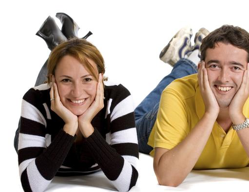 鸿坤风水说生肖|中年走好运的面相有哪些