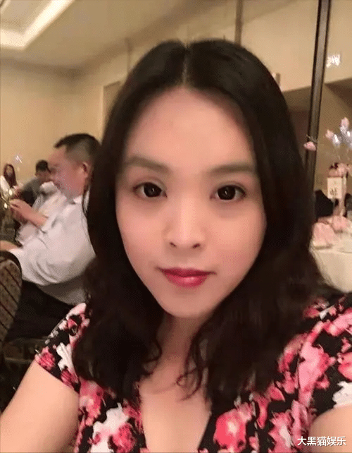 师胜杰|师胜杰逝世三年，为何女儿师朦宁可留在国外，也不回国陪伴母亲？