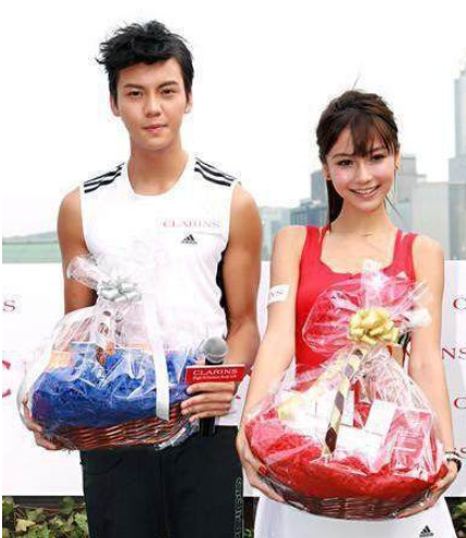 华晨宇|大湾区中秋晚会成修罗场！刘烨张杰齐现身，黄晓明与baby前任同台