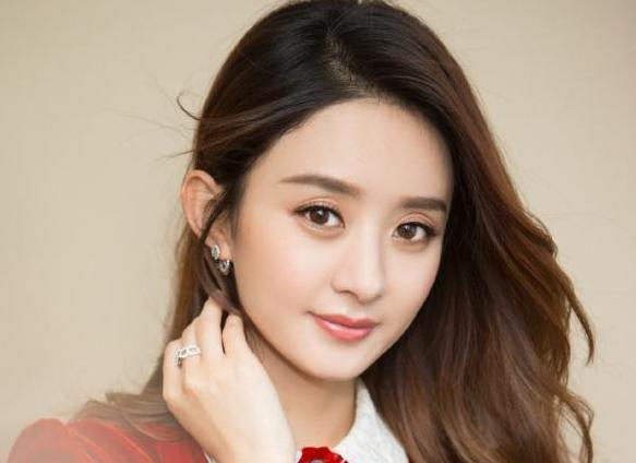 赵丽颖|赵丽颖近照被曝光，面容憔悴，粉丝纷纷表示心疼