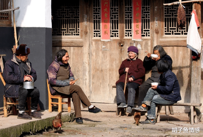 胡子鱼情感|61岁爸妈: 我们也是为了你好，你应该要理解我们，女儿: 我不想理解