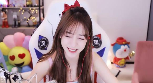 南波儿|南波儿曝择偶标准,晒和王思聪聊天记录,称对方有几个臭钱