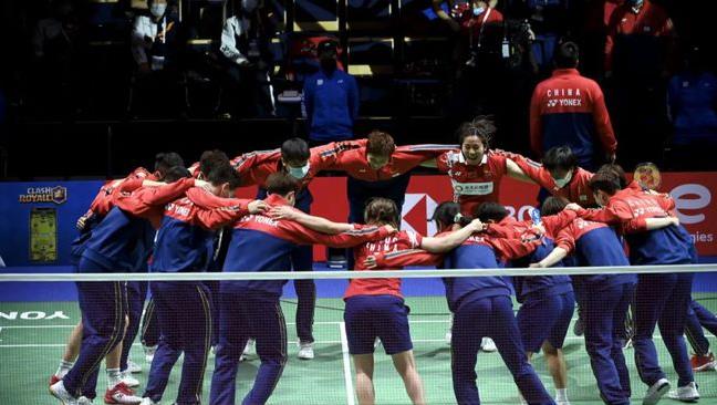 行星秘闻|尤伯杯两连胜!陈雨菲首秀碾压对手开门红,中国队3-0马来西亚!