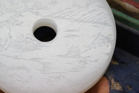 和田玉籽料|舊藏和田玉籽料“一级白 秋山松叶图”诗文壁