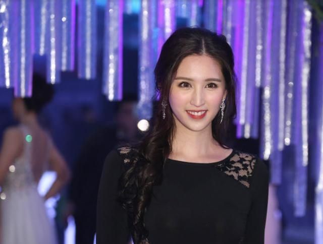 林建名|这才是娱乐圈的风流鼻祖，70岁开始，10年五女人，最大相差60岁！