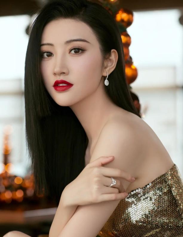 精神分裂症|雌性激素旺盛的女人，通常会有哪些不一样的表现？最好早了解