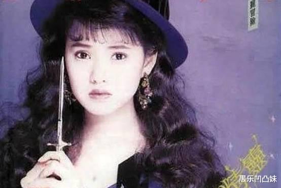 伊能静|伊能静的香艳情史，3个男人为她沉醉，婚内出轨丧失23年的感情