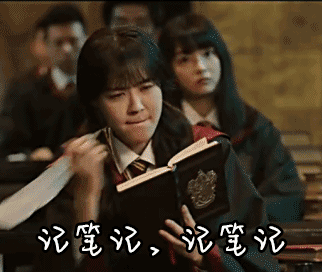 翡翠|一根塑料管能冒充价值百万的飘花手镯，五花八门的骗术