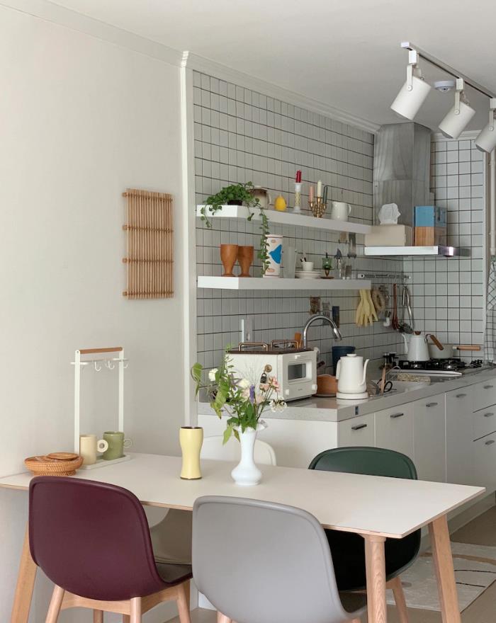 年轻人的装修,76㎡小户简约不复杂,做到颜值与实力并存真的不难