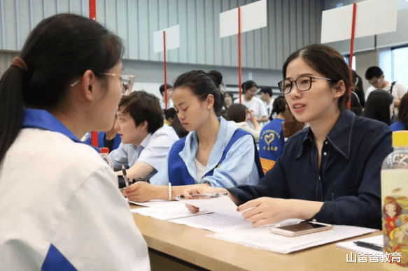 国企|又一“国企”招聘正式工，基础月薪1万5，满足条件可优先上岸