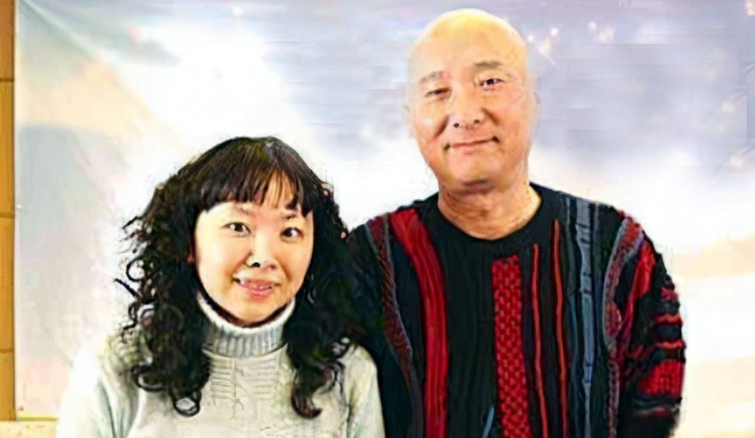 陈佩斯|陈佩斯：父亲去世后，为慈母尽孝让人动容！