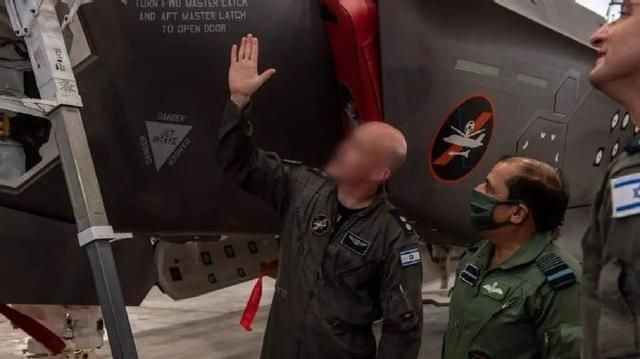 小朱聊育儿|破例体验F35和F15!印军司令受以色列隆重礼遇:一切为了遏制中国