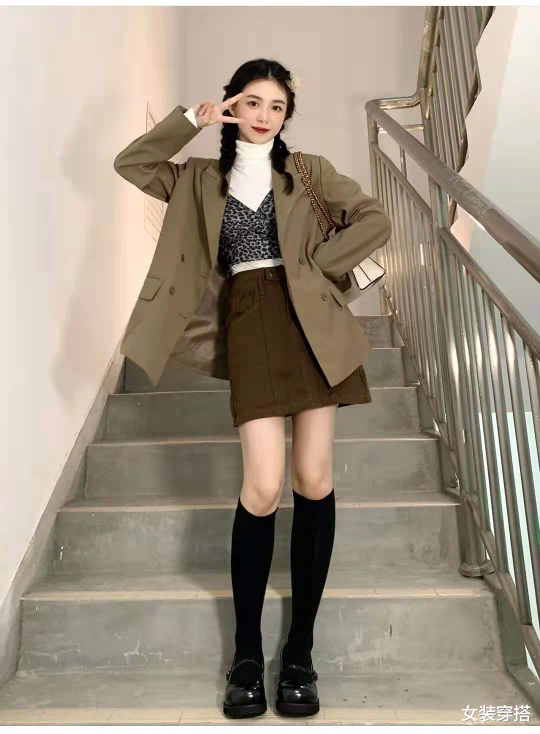 女装穿搭|秋天女生穿什么衣服好看图片欣赏