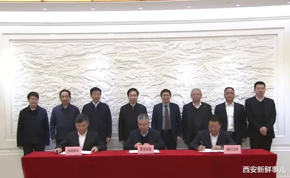 西安新鲜事儿 “牛眼”看泾河   泾河两岸，一座新城拔节生长！