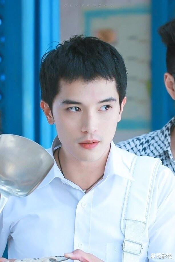 陶虹|痞帅但不油腻的男演员，我只服这4位！天生有一张“花心”的脸
