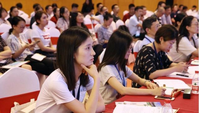 陈官凤说情感|公费师范生也遇冷？河南省计划招生2500人，缺档人数达到418人！