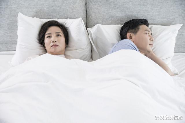安安漫谈情感|60岁退休老人娶42岁保姆，女人：他老折腾我，老人：这是义务