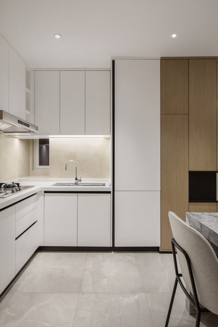 家居超人|移除不适当的家具，合理利用家居空间，打造简单舒适的时尚美家