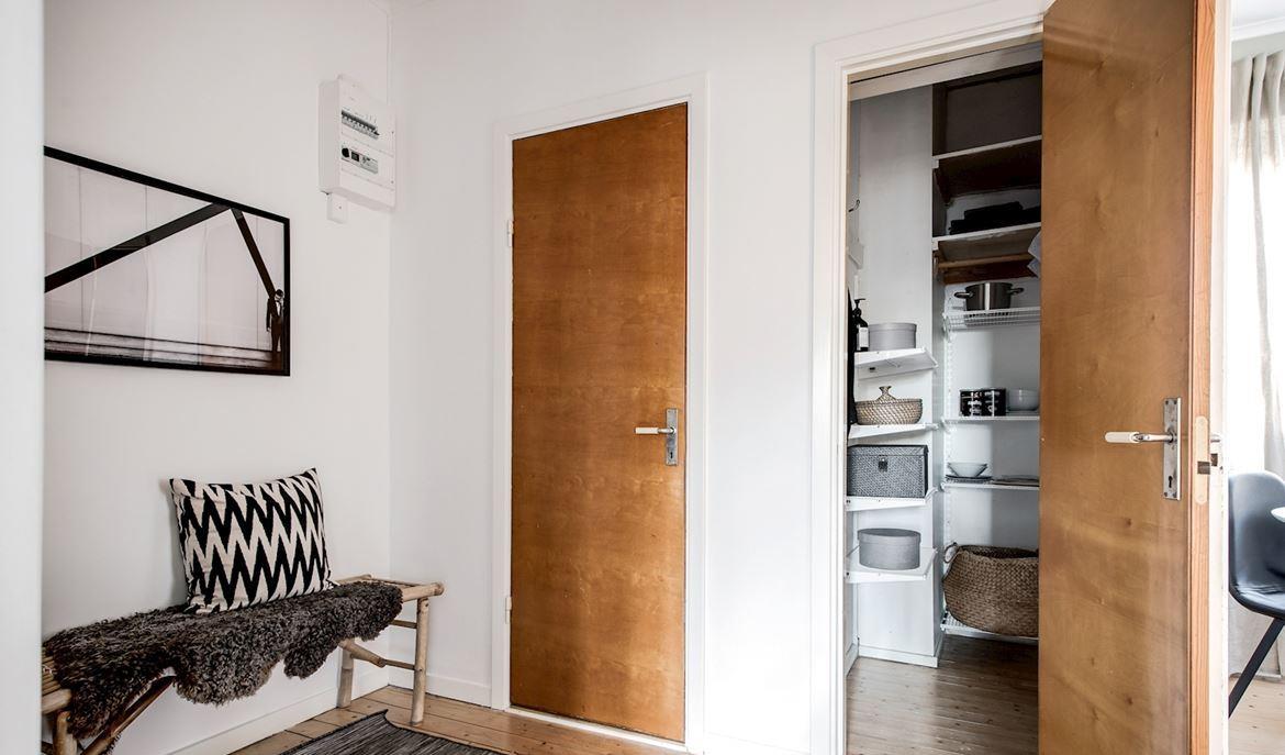 晒她36平小户型，厨房吊柜她坚持切30°角，完工后师傅夸：聪明！