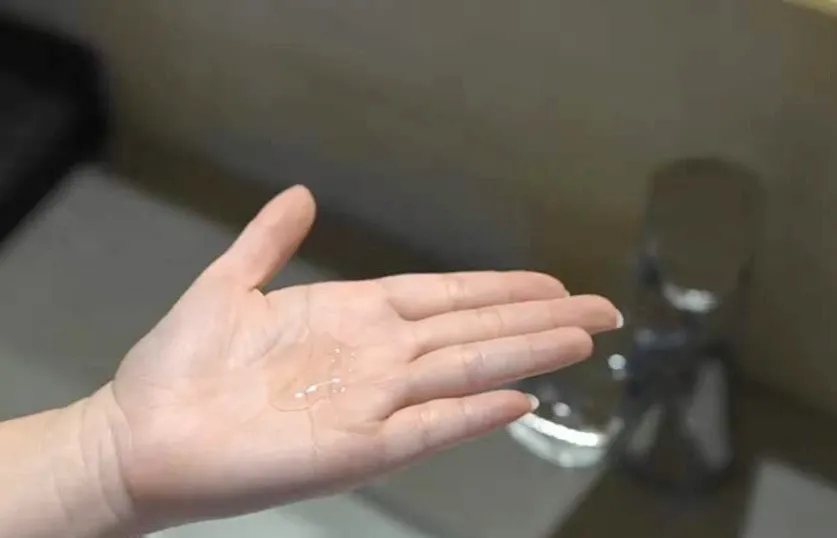 米妈不是超人|孕期用错洗发水,毁发后果比烫染严重100倍!这三款才够良心!