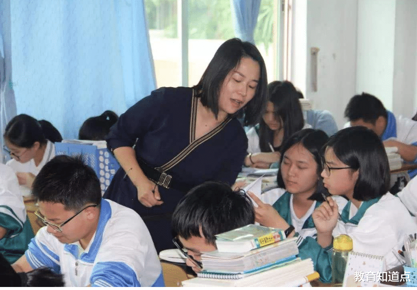 高考|高三一轮复习接近尾声，效果并不明显，家长：人在课堂，却在自学