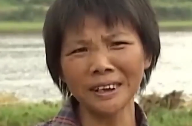 长沙|村民钓到奇异怪物，外形酷似小孩，专家看到后心里乐开了花？