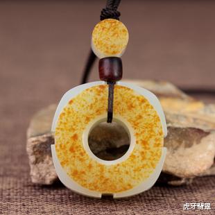 |都说“洒金皮下必出好肉”，但这种“洒金皮”和田玉白送都不要！