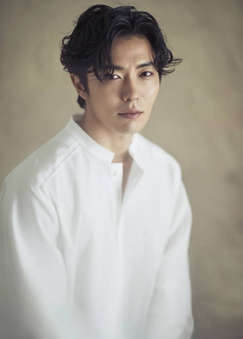 郑秀晶|霸气总裁韩剧袭来，郑秀晶金材昱强强搭档，尝试“未婚夫妻”题材