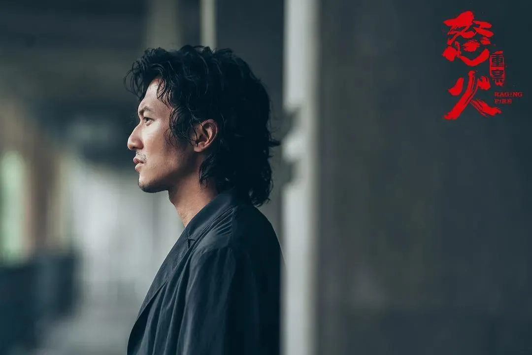 怒火重案|《怒火·重案》这剧绝了，打戏有多好看，三观就有多双标