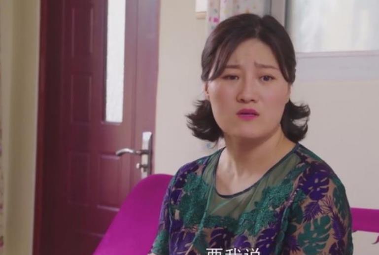 林小雪|《乡村爱情》片场,王技术员与美女聊天,杜小双胖一圈被认成王云