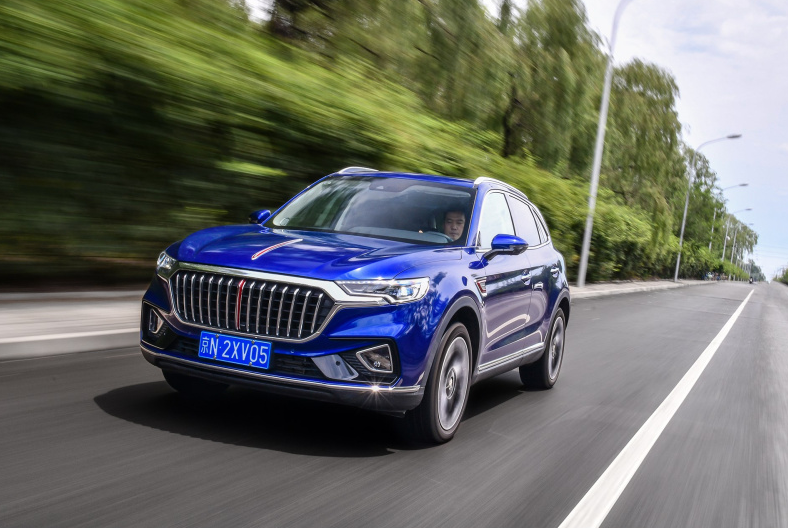 红旗hs5|18.3万没要途观L提了红旗HS5,开了890公里后,车主说出真实感受