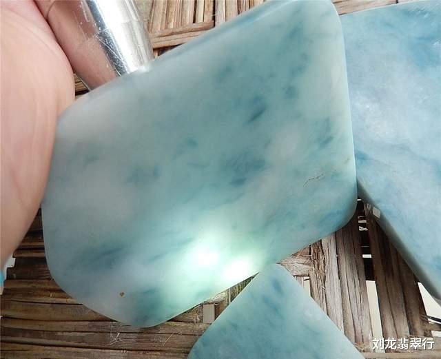 翡翠|什么是翡翠的“化”?