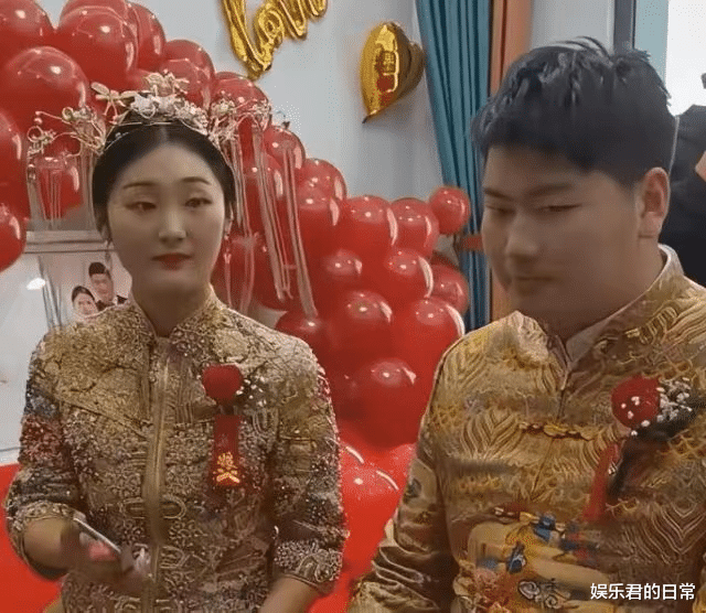 陈亚男|陈亚男离婚后开小号诉苦，回应大衣哥七连问，称就是看中对方家世